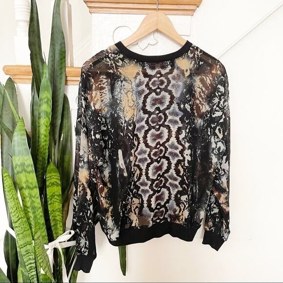 CAbi Snake skin sheer long sleeves top SMALL - Picture 6 of 8